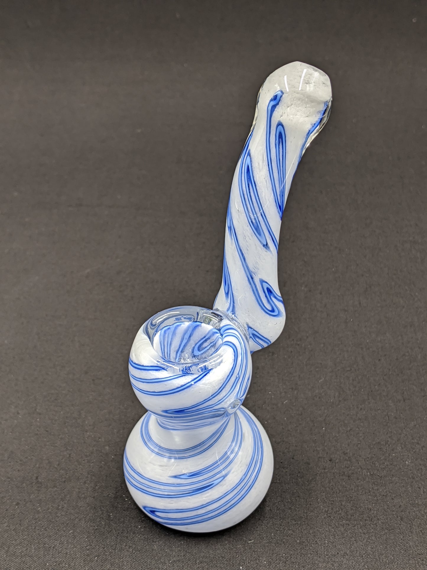 5.5" Glass Bubbler White Swirl