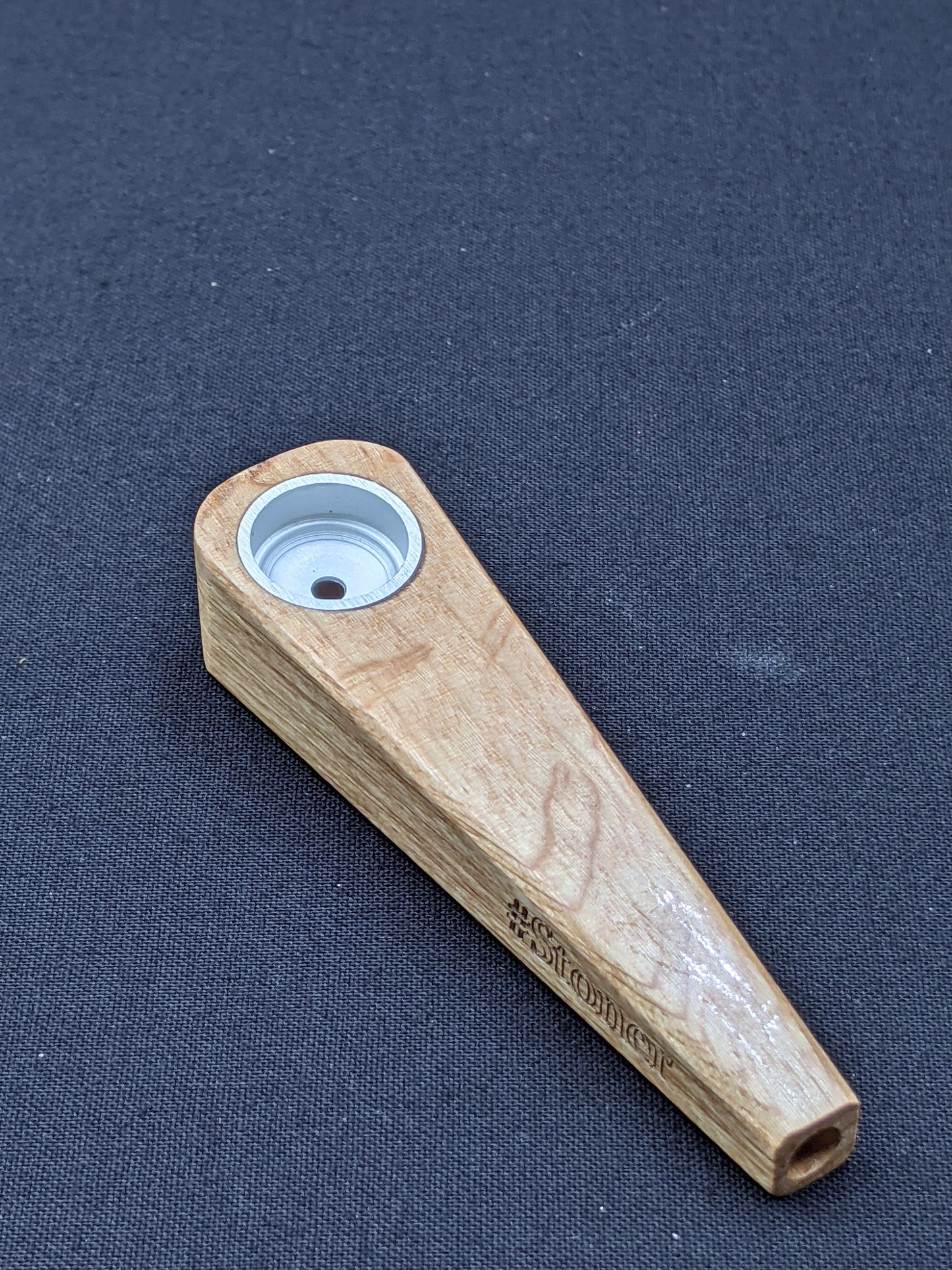 3" Wood Spoon Hand Pipe - Hornet Logo + 5 Free Screens