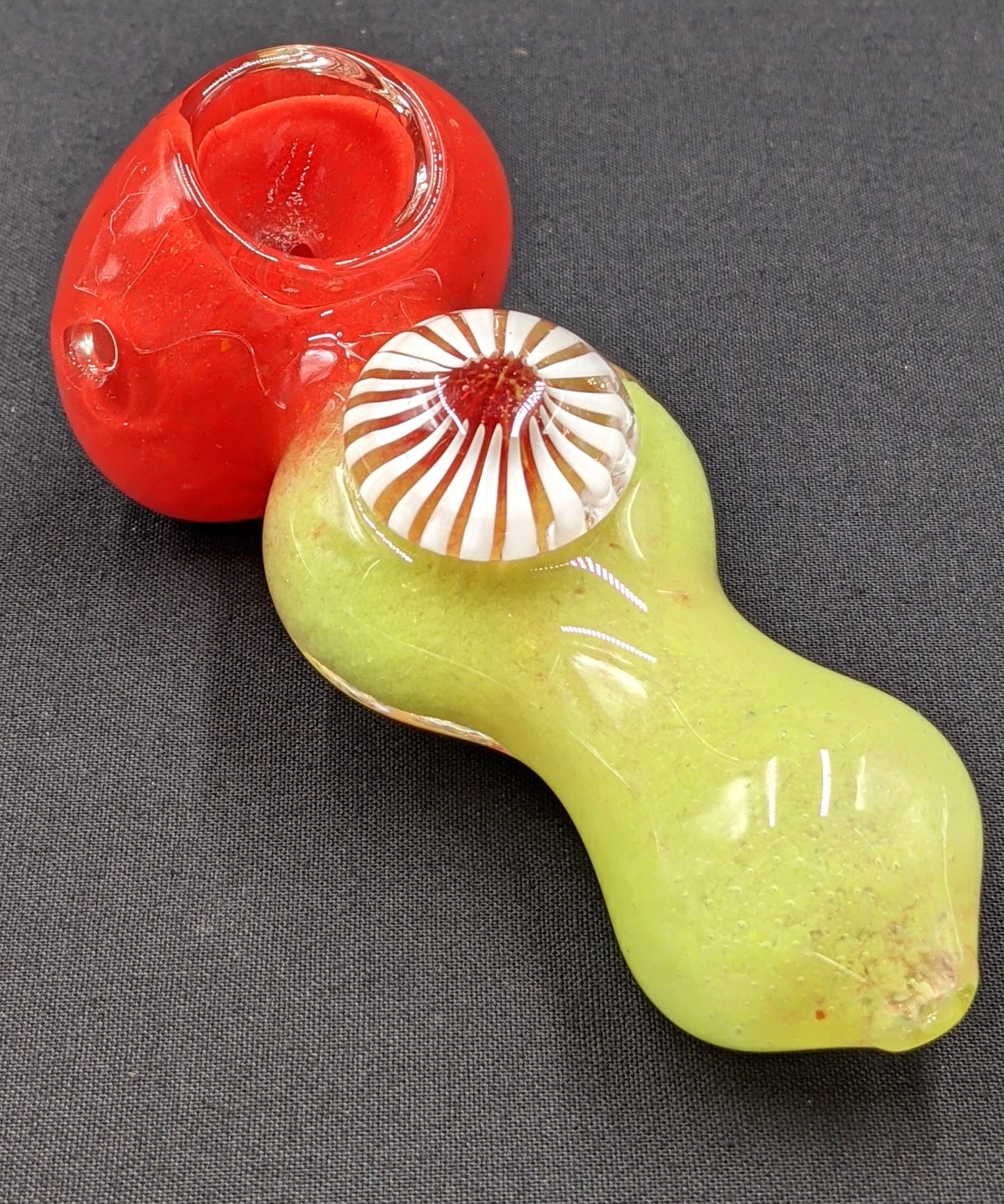 4" Glass Spoon Eye Style R/G