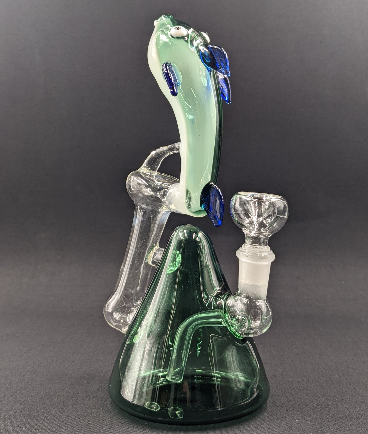 8.5" Glass Water Pipe Bong Fish02 Green