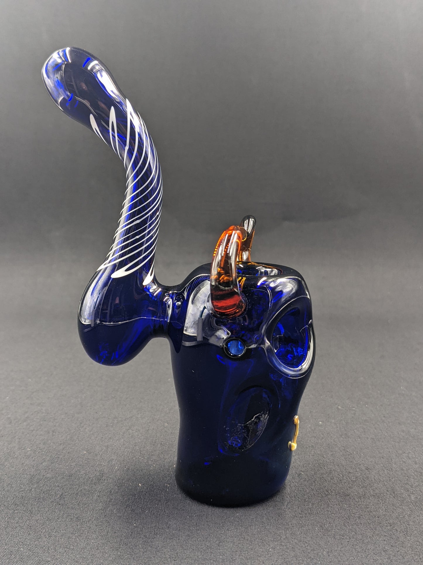 7" Glass Bubbler Horned Skull Blue