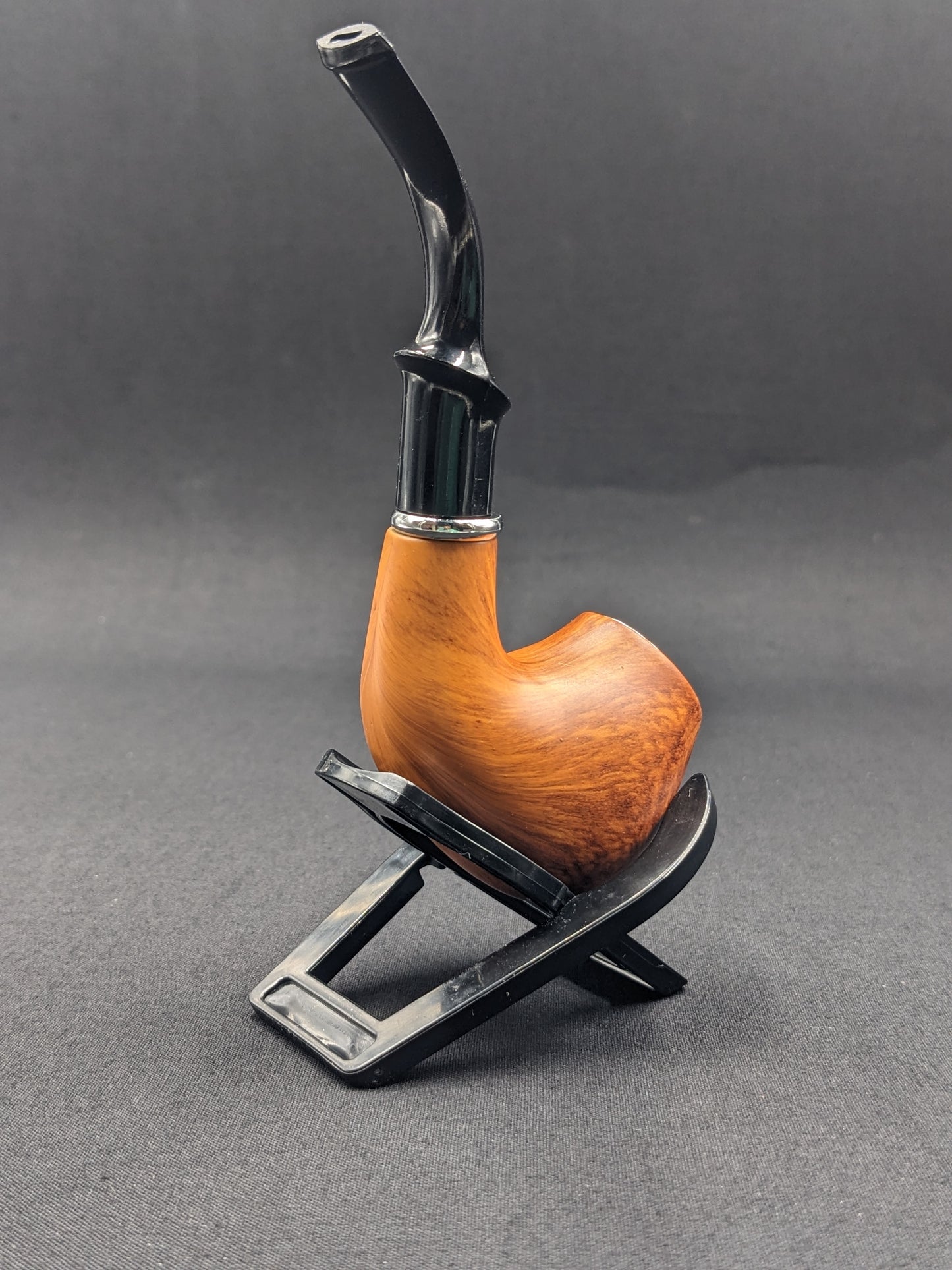 5.25" Acrylic Sherlock Pipe A01