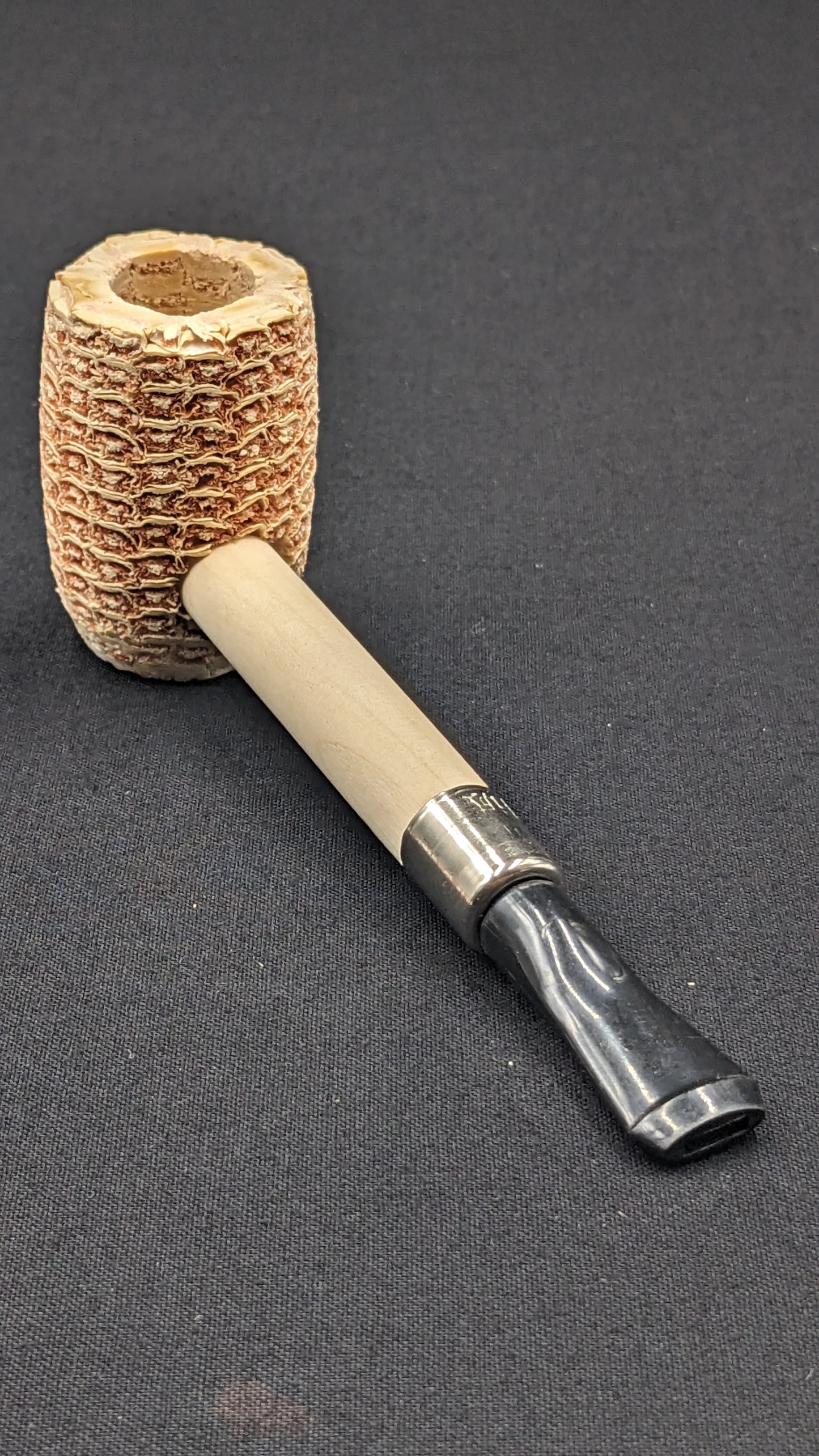 5" Classic Corn Cob Pipe with 5 Free Screens 031