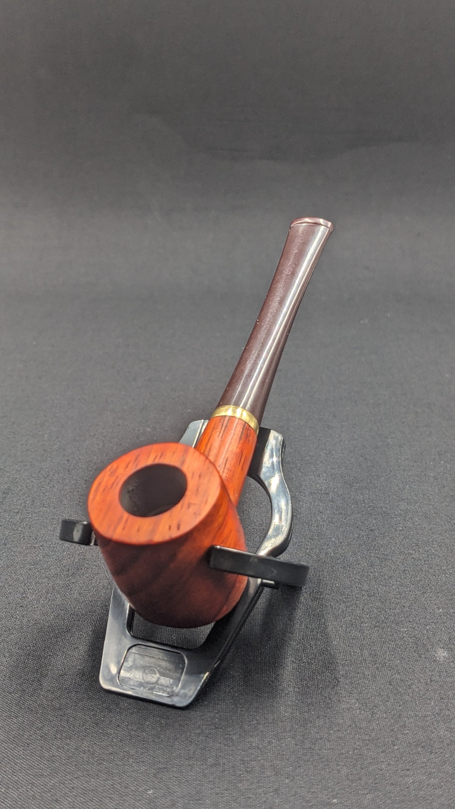 5.5" Wood Sherlock Pipe WD10
