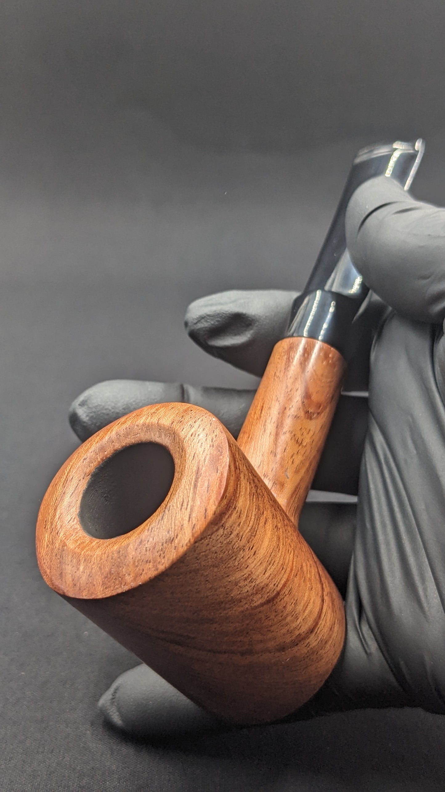 5.75" Wood Sherlock Pipe WD14
