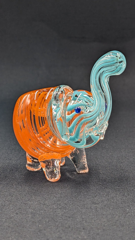 3" Elephant Glass Bowl Pipe 01