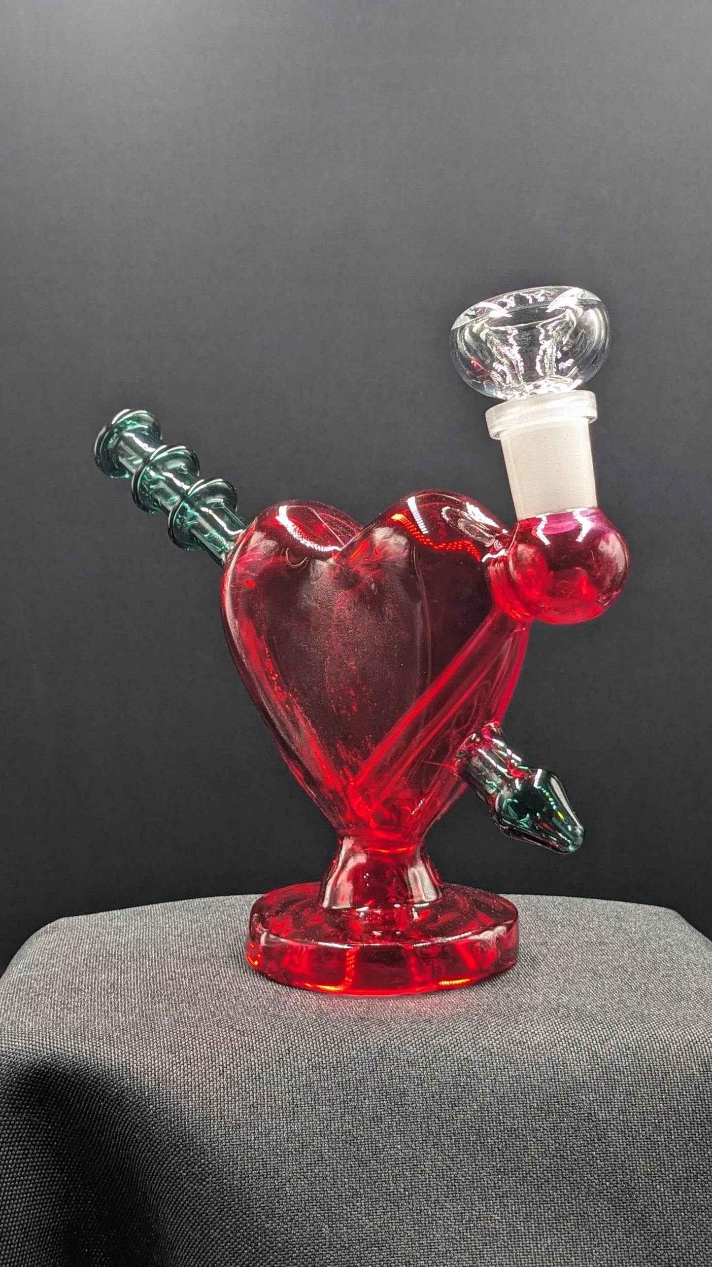 4.75" Glass Water Pipe Bong Heart Shaped
