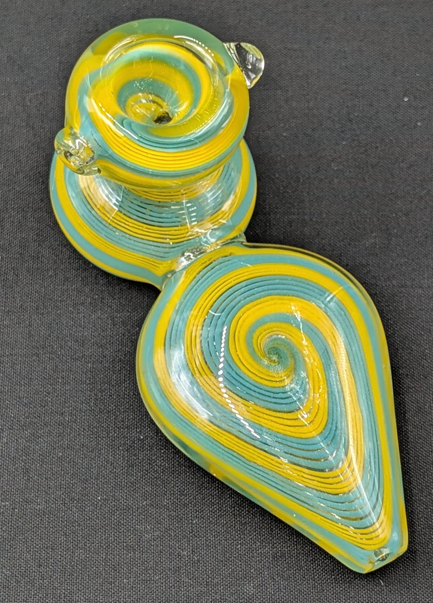 4.5" Glass Spoon Dual Bowls 2 Tier Swirl YB