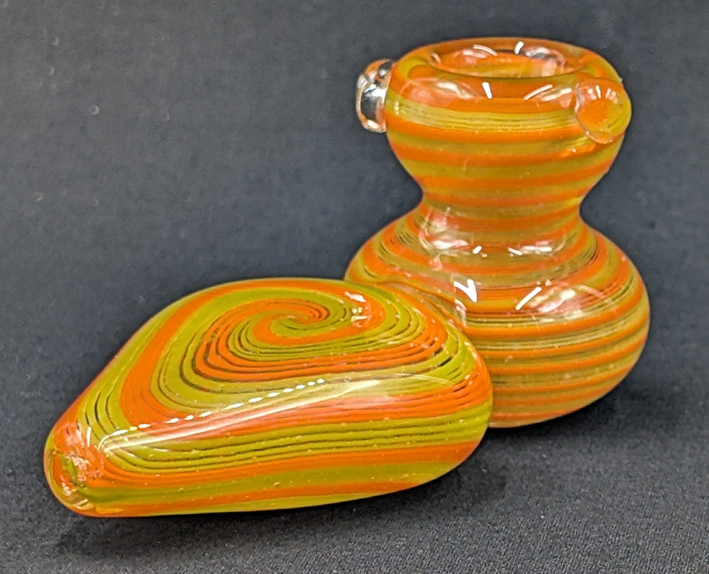 4.5" Glass Spoon Dual Bowls 2 Tier Swirl OG