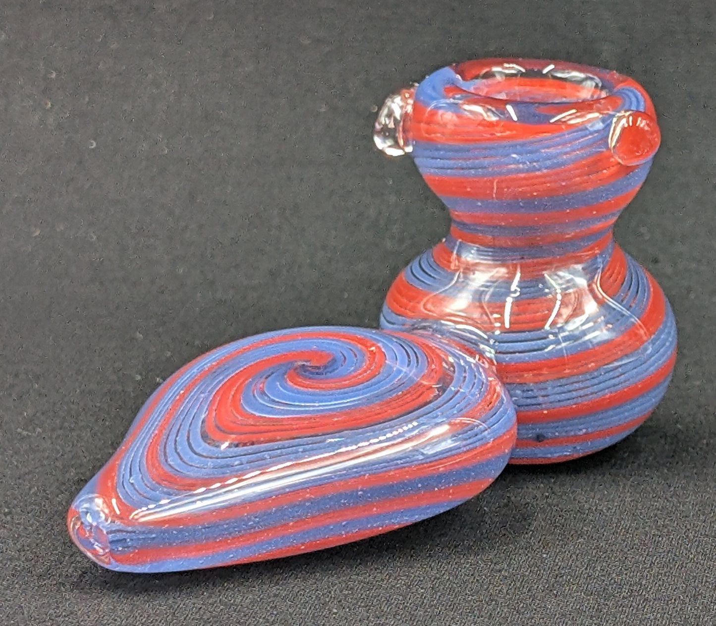 4.5" Glass Spoon Dual Bowls 2 Tier Swirl BLR
