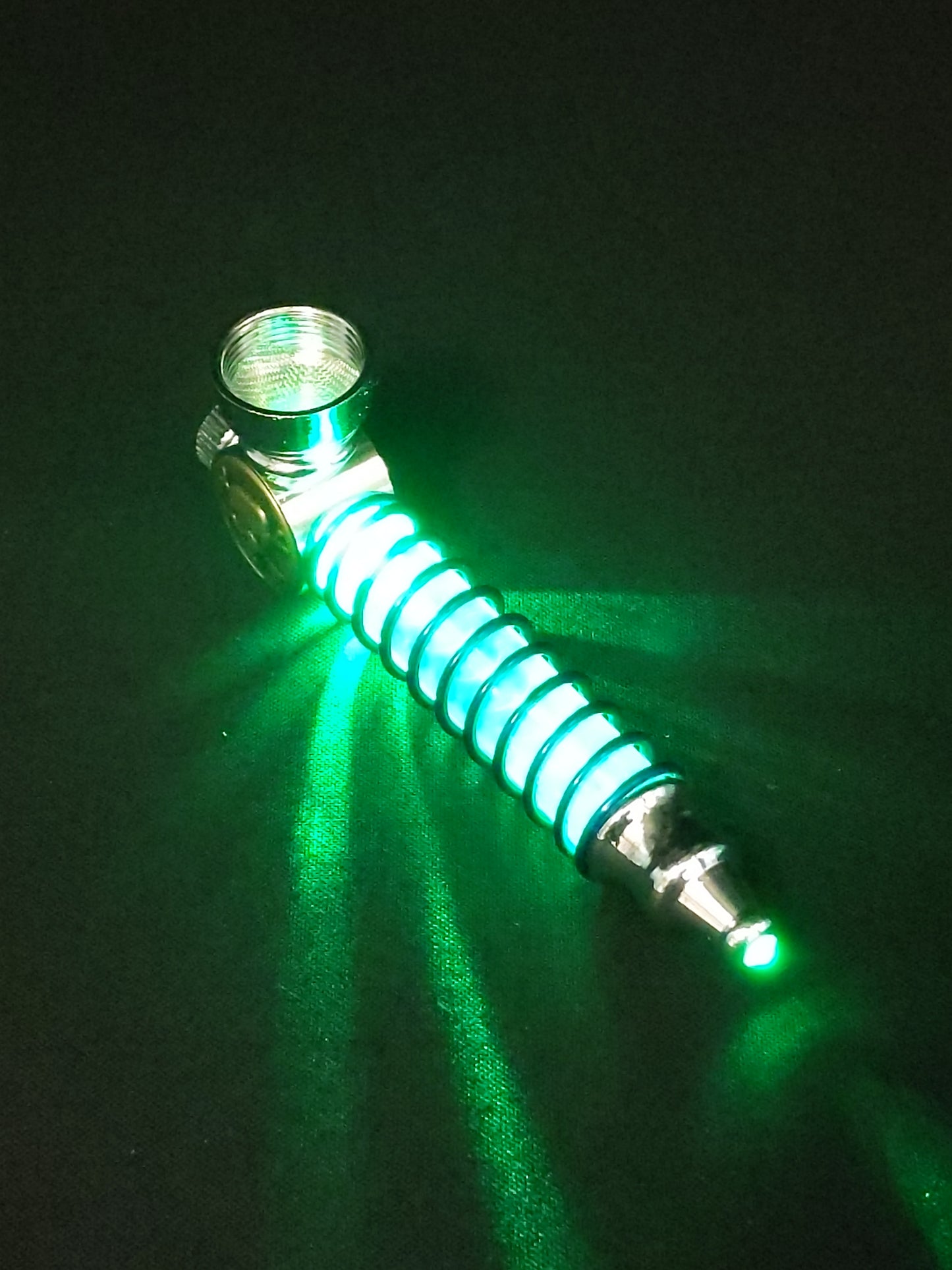 3.75" Metal Spoon LED Skull + 5 FREE Screens! 001