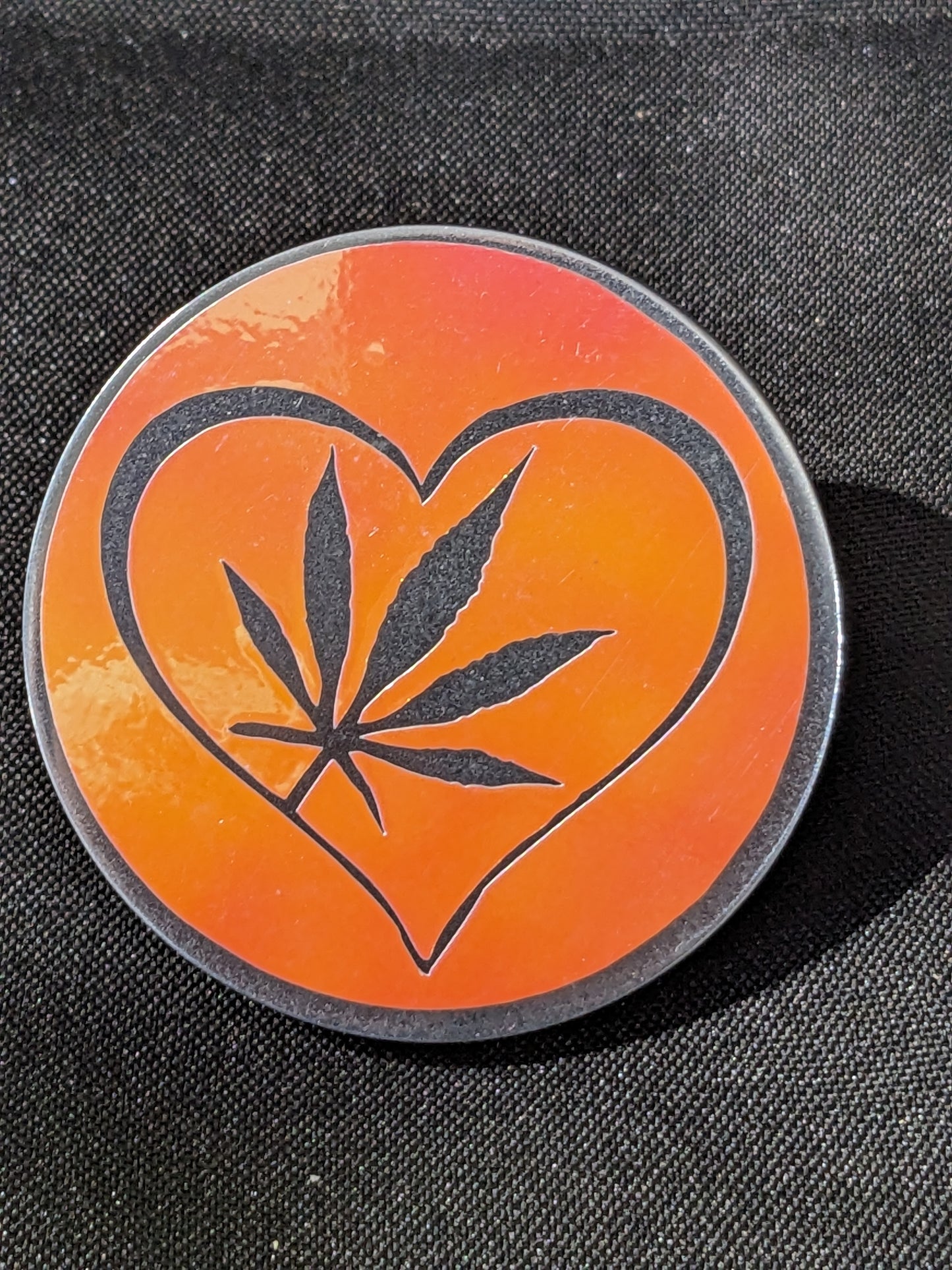 63MM Metal Grinder 4 Piece Set Heart Orange