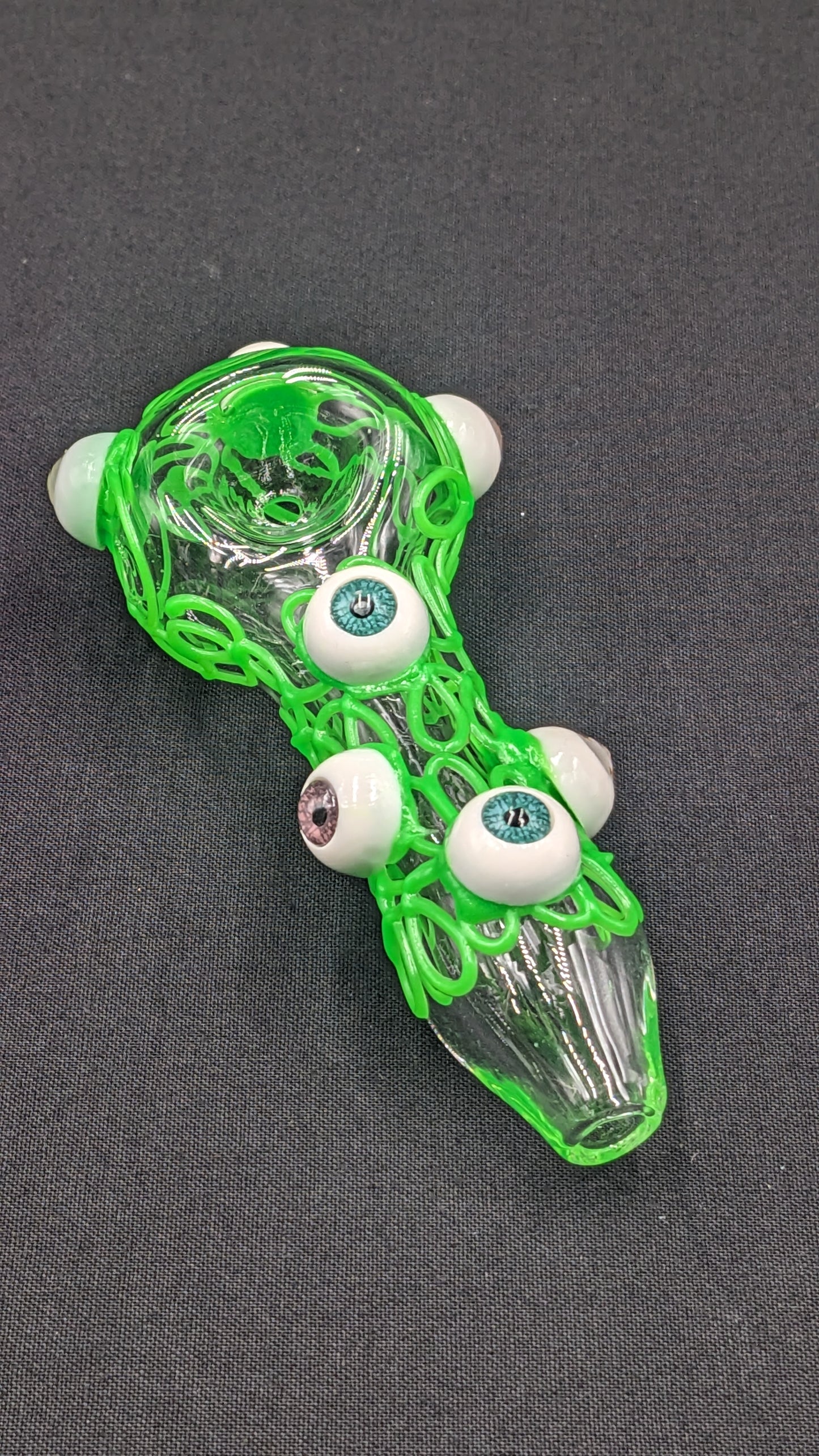 4" Crazy Eyes Glow In The Dark Glass Spoon Green