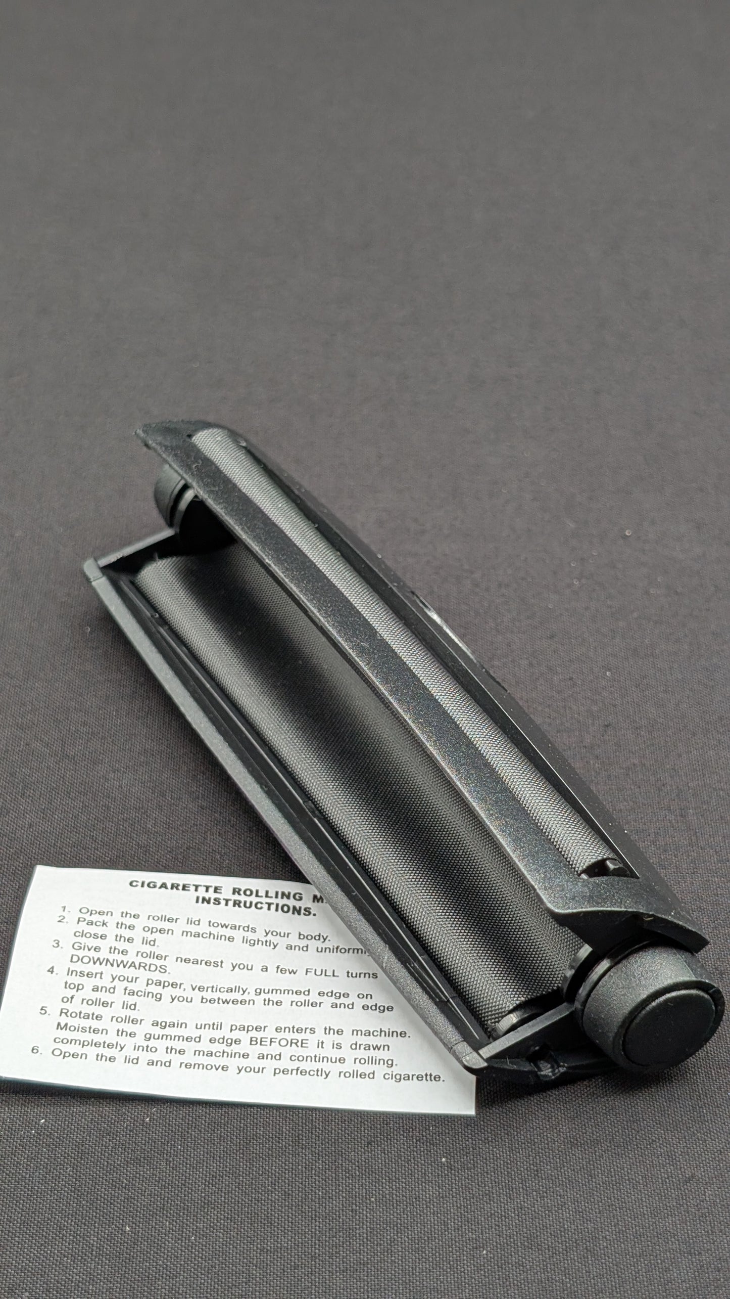 110mm Hand Rolling Machine Black