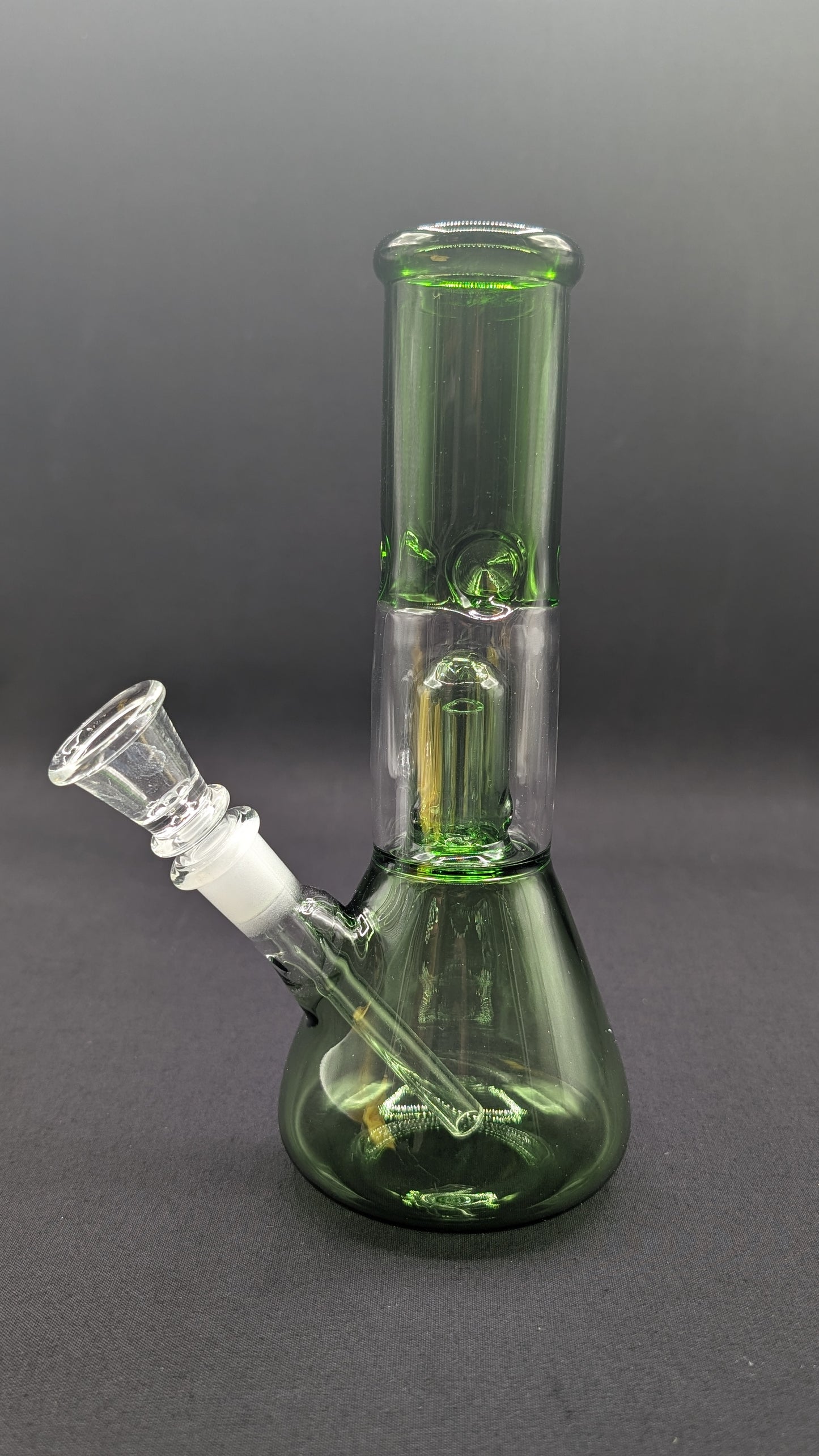8" Glass Water Pipe Bong Green + 5 FREE Screen (Colored Glass)