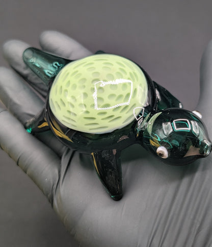 5" Glass Spoon Eye Style Turtle
